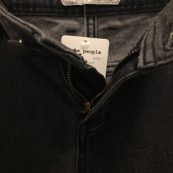 Free People Destroyed Raw Hem Jeans size 28 - Picture 4 of 6